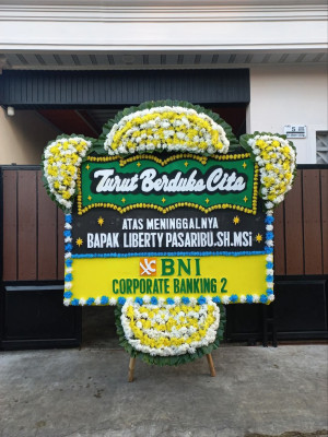Papan Bunga Duka di Sukakersa