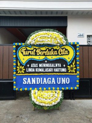 Papan Bunga Duka di Sukakersa
